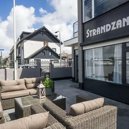 Strandzand アパート *